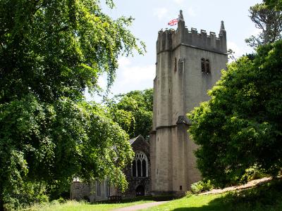 cockington-church-torquay