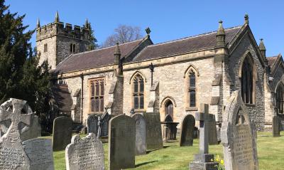 holy-trinity-parish-church-ashford-in-the-water-ashford-in-the-w