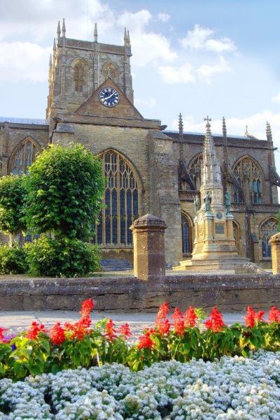 sherborne-abbey-church-of-st-mary-the-virgin-sherborne