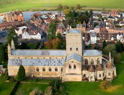 tewkesbury-with-walton-cardiff-gloucester