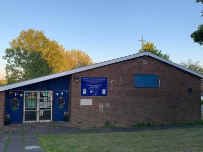 walsall-the-annunciation-of-our-lady-yew-tree-estate-west-midlan