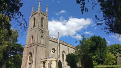 warminster-christ-church-1-2-way-between-salisbury-bath